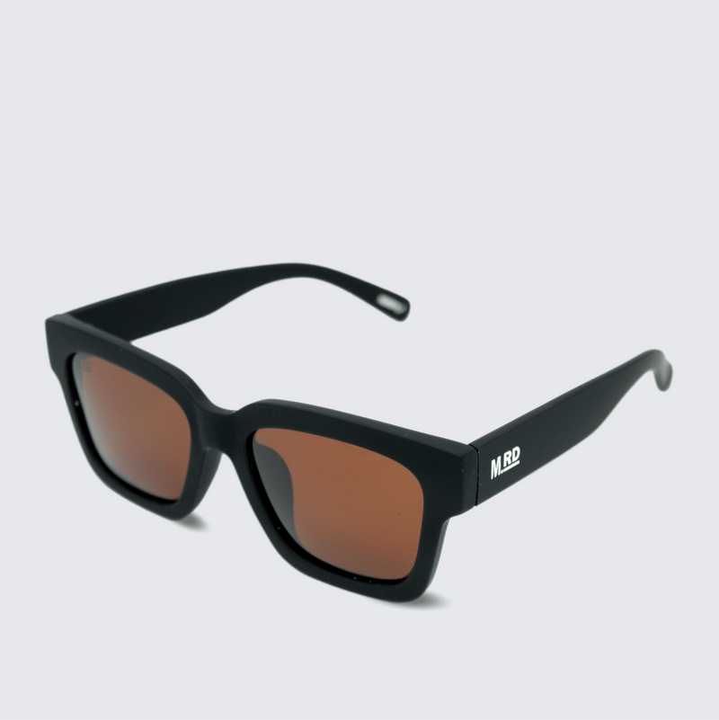 Moana Road Cilla Black sunglasses - Black frames with black arms and brown polarized lenses
