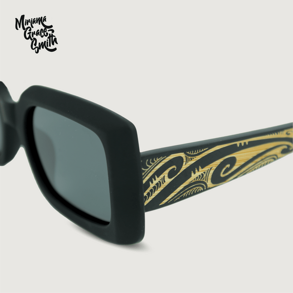 Moana Road - Sunnies