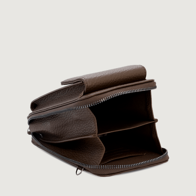 4272 Courtney Place Chocolate 02