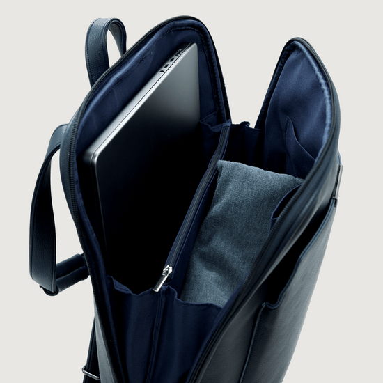 The Moana Road - The Eastbourne - Navy