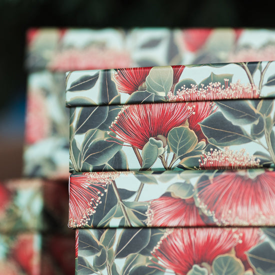 Moana Road - Christmas Box - Medium