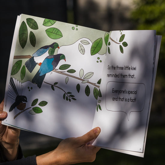Moana Road - The Three Little Kiwi Kids Book