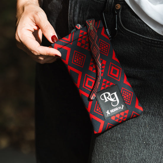 Moana Road - Cilla Black by River Jayden - Ahi Kā