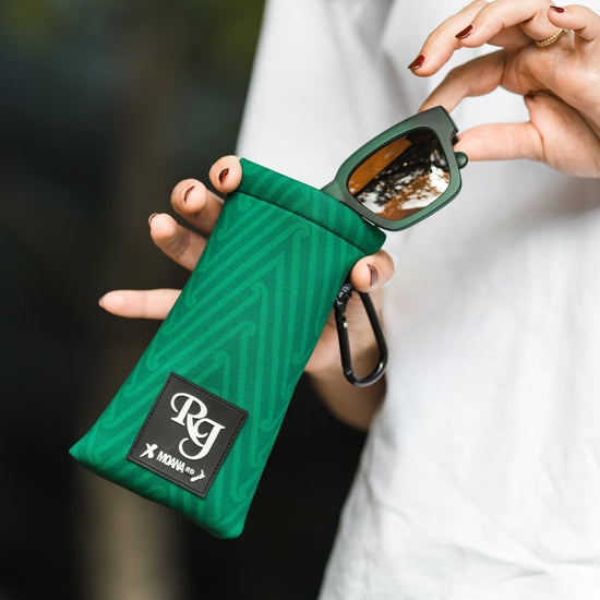 Moana Road - Cilla Black by River Jayden - Pounamu